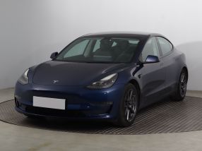 Tesla Model 3 - 2021