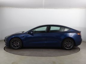 Tesla Model 3 - 2021