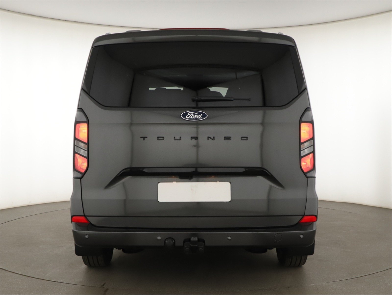 Ford Tourneo Custom - 2026