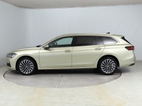 Skoda Superb - 2024