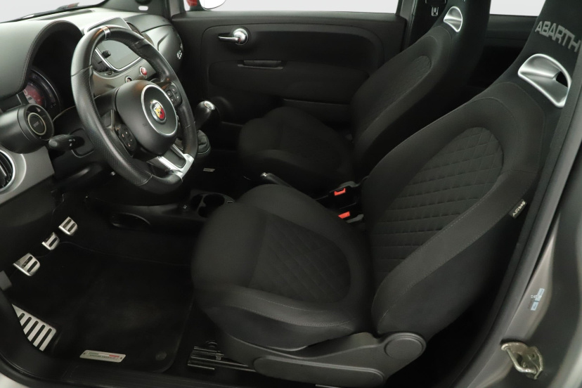 Abarth 595, 2021