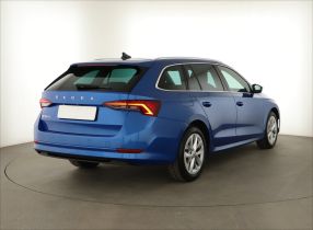 Škoda Octavia - 2022