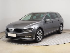 Volkswagen Passat - 2016