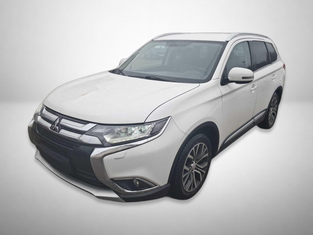 Mitsubishi Outlander 2016