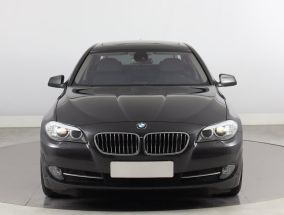 BMW 5 - 2011