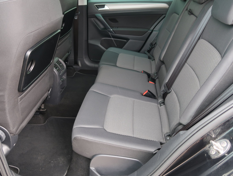 Volkswagen Golf Sportsvan, 2014