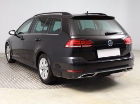 Volkswagen Golf - 2017