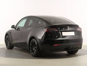 Tesla Model Y - 2023