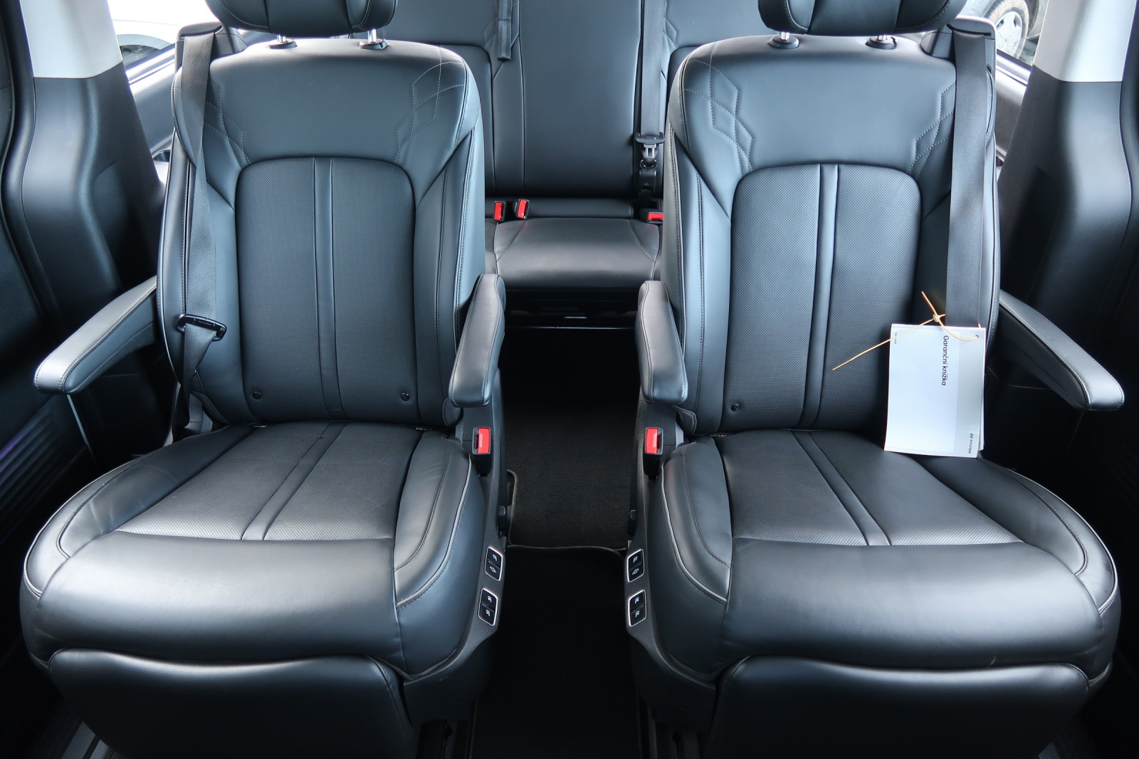 Hyundai Staria - 2022