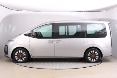 Hyundai Staria - 2022