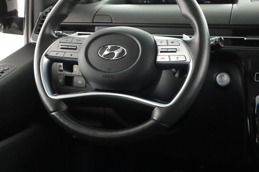 Hyundai Staria, 2022