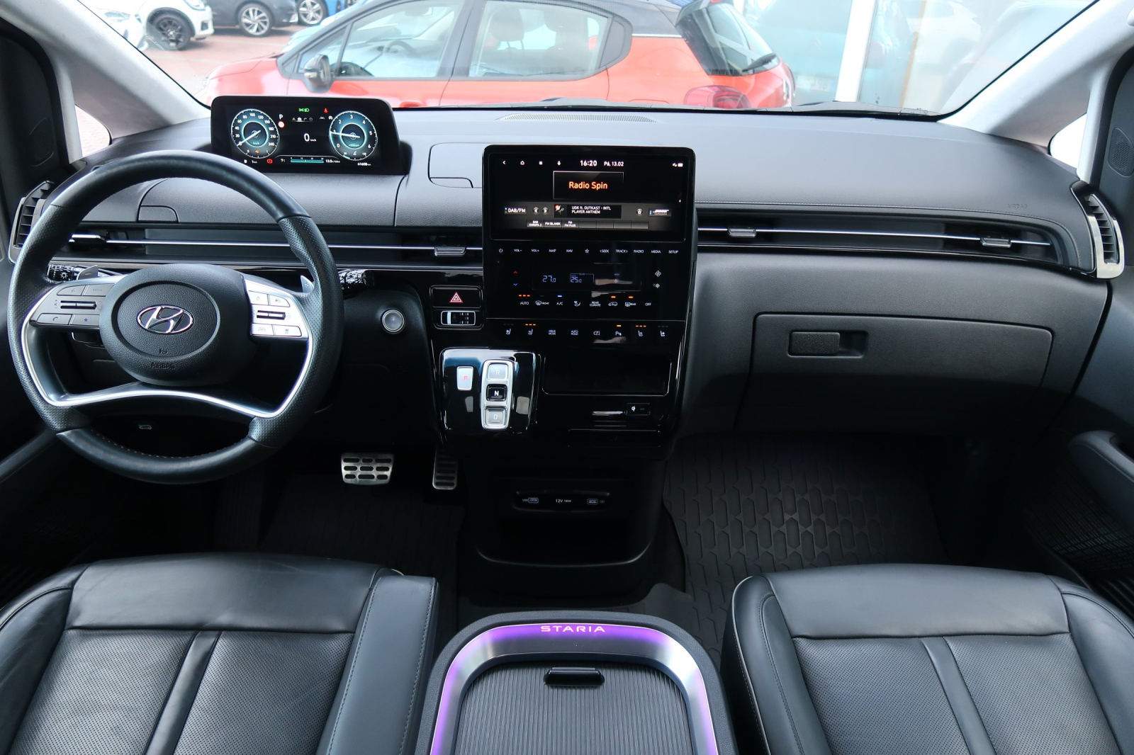 Hyundai Staria - 2022