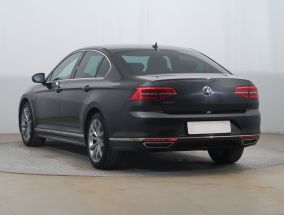 Volkswagen Passat - 2018