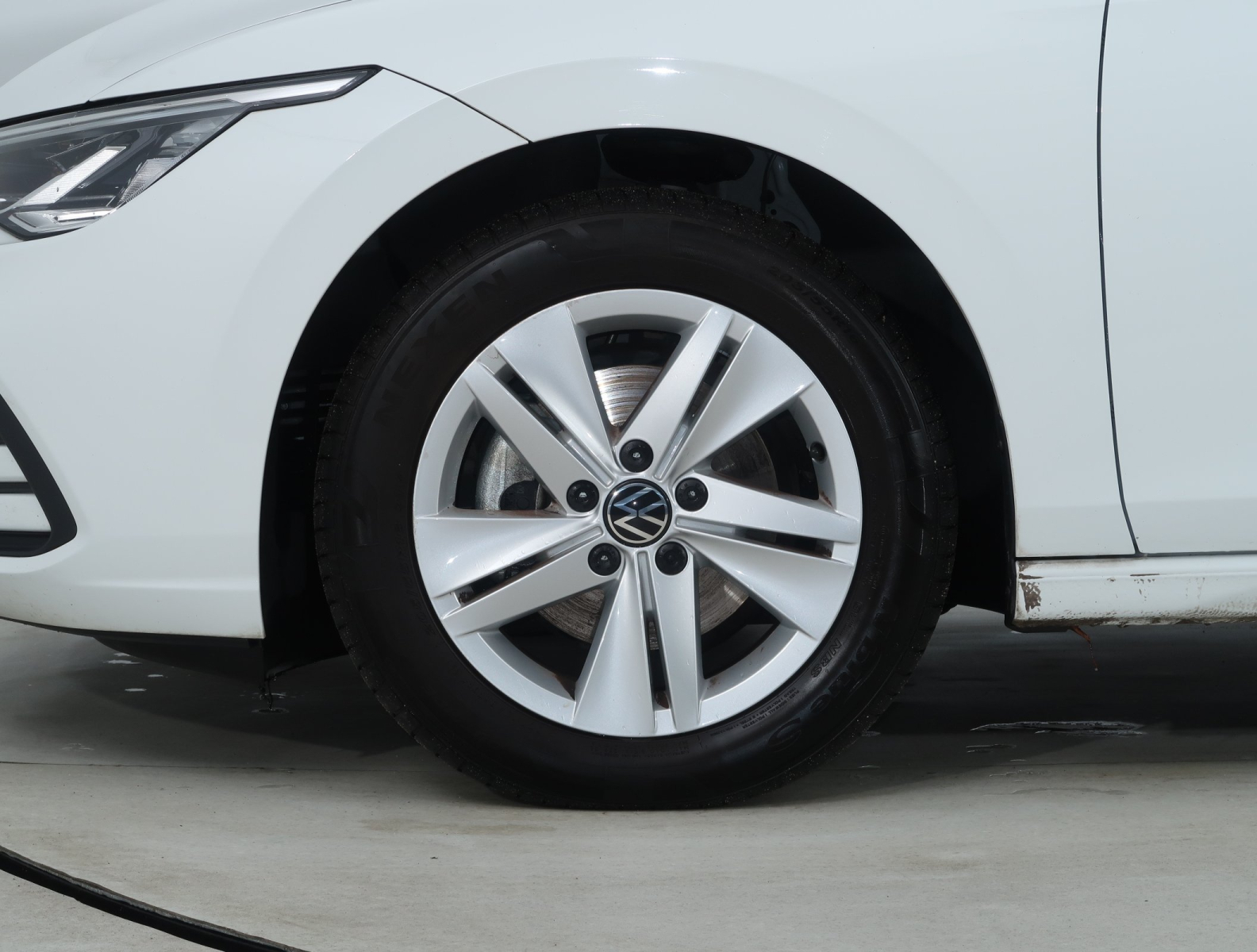 Volkswagen Golf - 2022