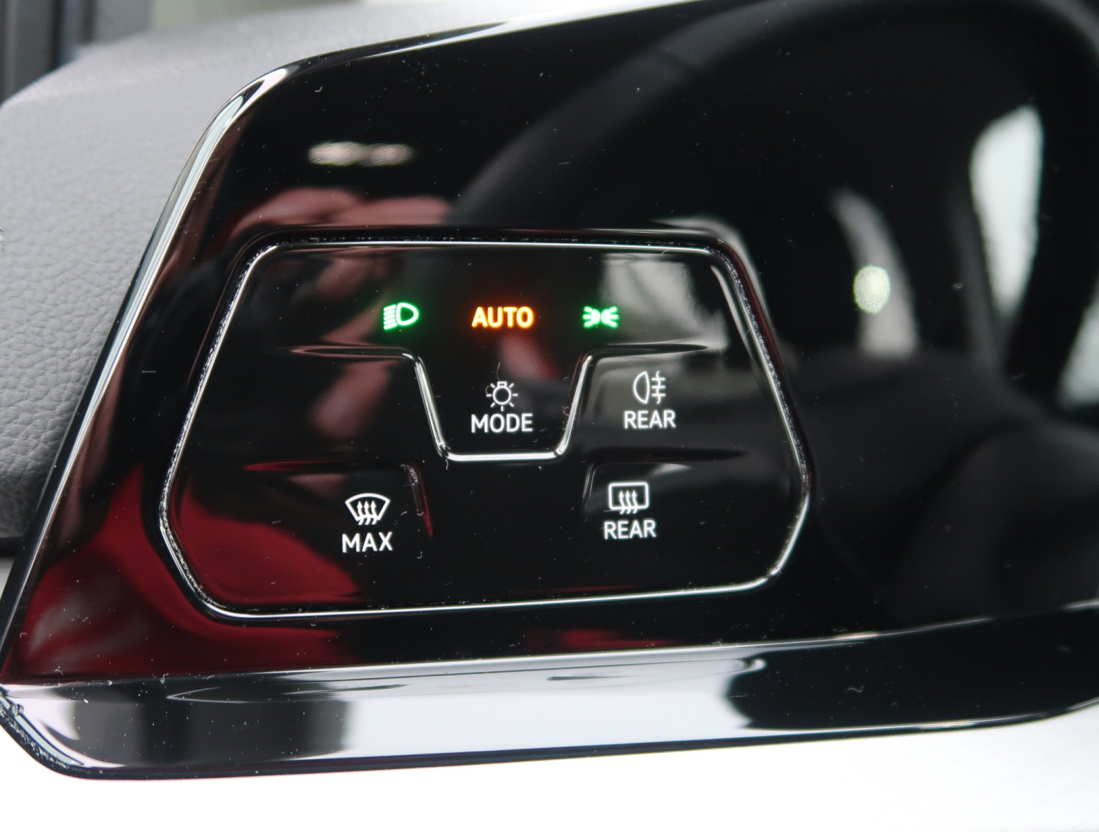 Volkswagen Golf - 2022