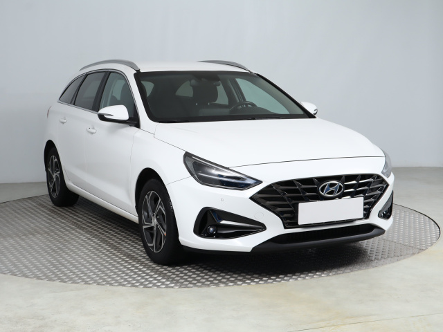 Hyundai i30 2022