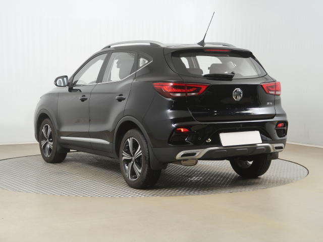 MG ZS SUV