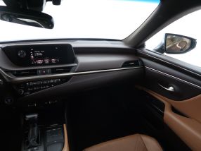 Lexus ES - 2019