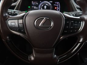 Lexus ES - 2019