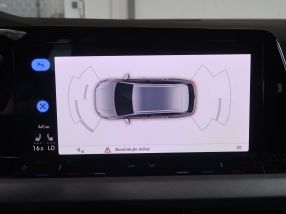 Volkswagen Golf - 2023