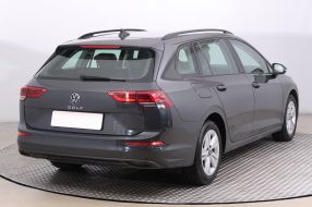 Volkswagen Golf - 2023