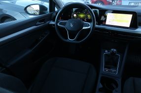 Volkswagen Golf - 2023