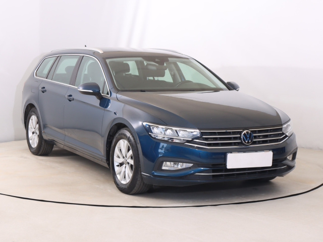 Volkswagen Passat 2021