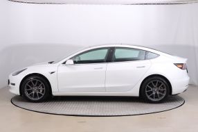 Tesla Model 3 - 2020
