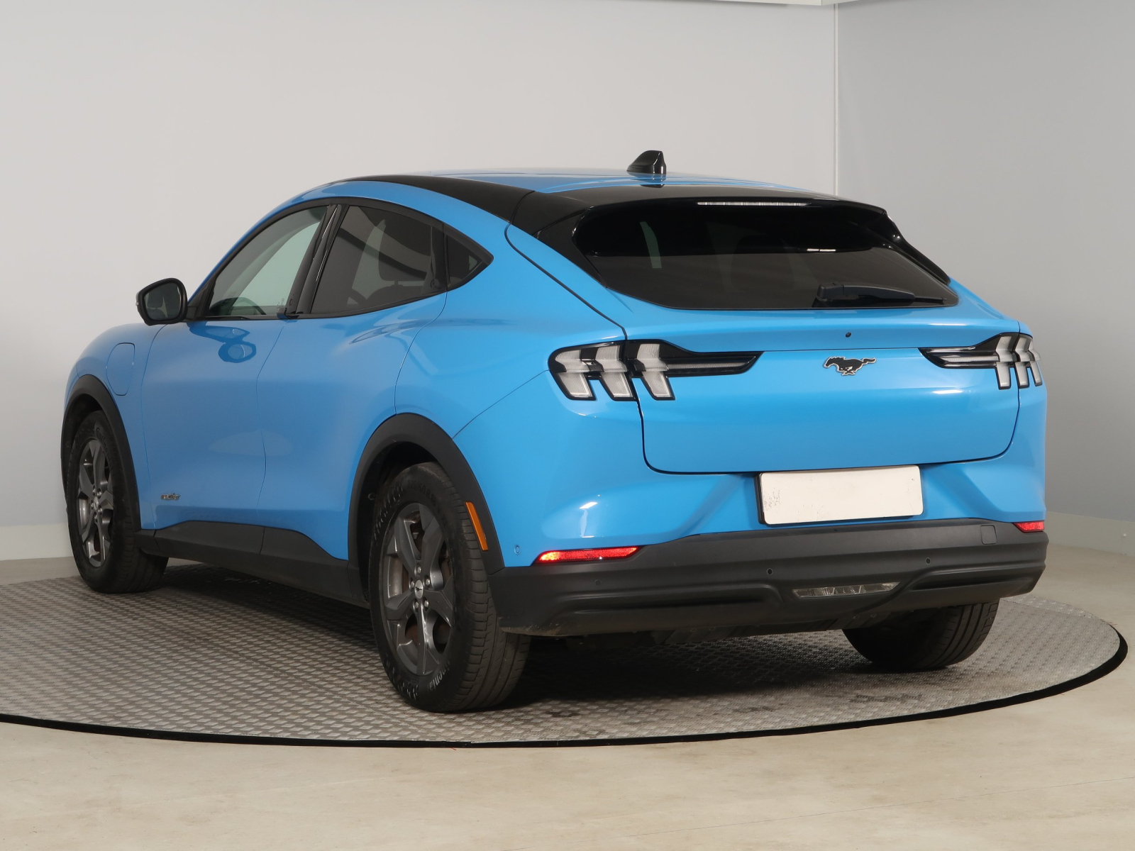 Ford Mustang Mach-E - 2024