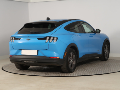Ford Mustang Mach-E - 2024