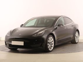 Tesla Model 3 - 2020