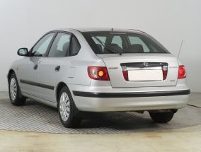 Hyundai Elantra - 2005