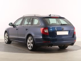 Skoda Superb - 2009
