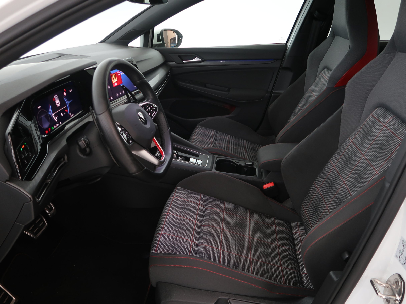 Volkswagen Golf - 2021