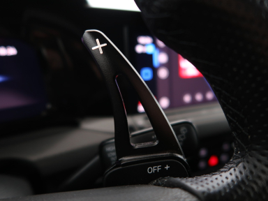 Volkswagen Golf - 2021