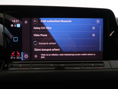 Volkswagen Golf - 2021