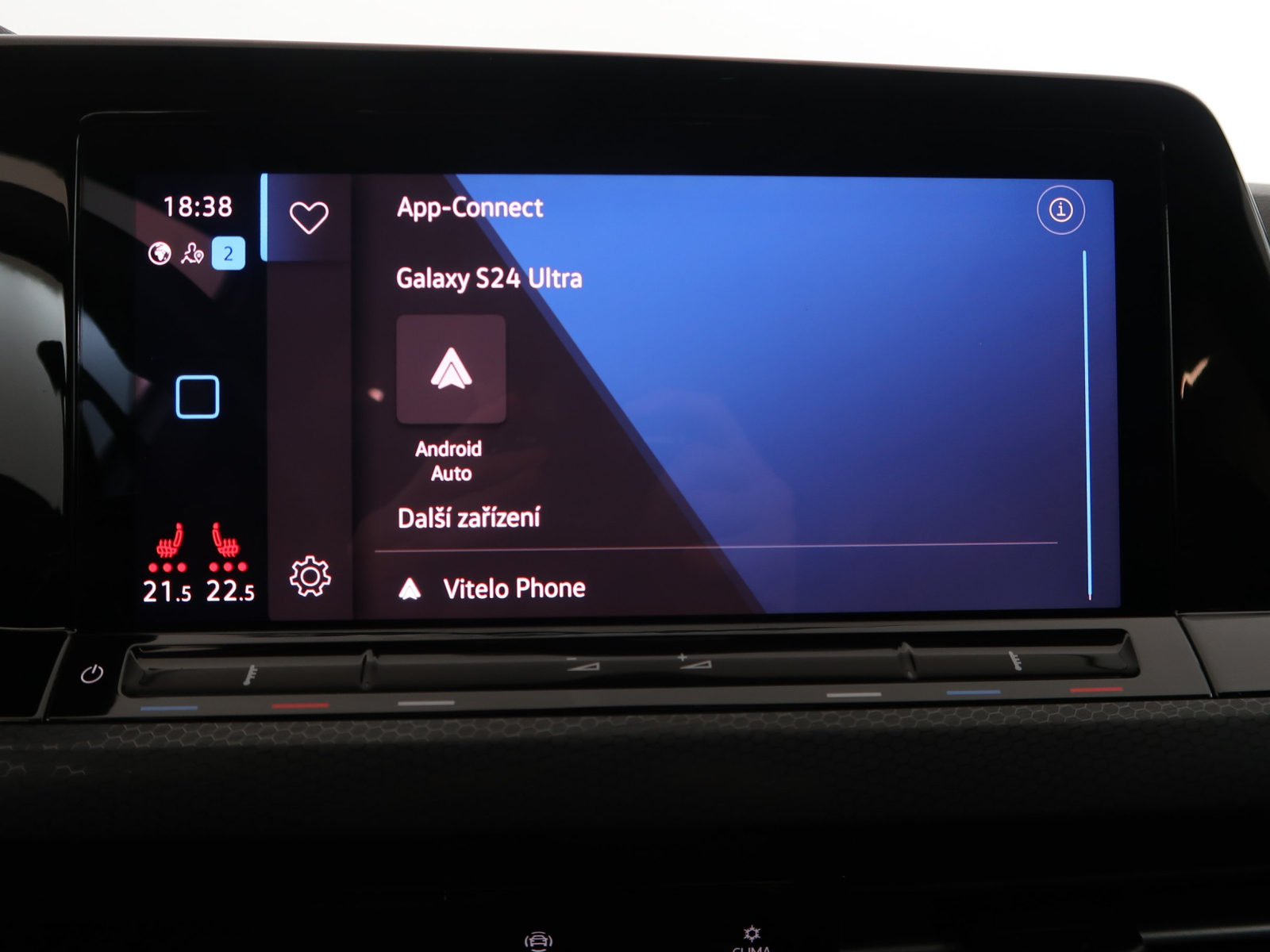 Volkswagen Golf - 2021