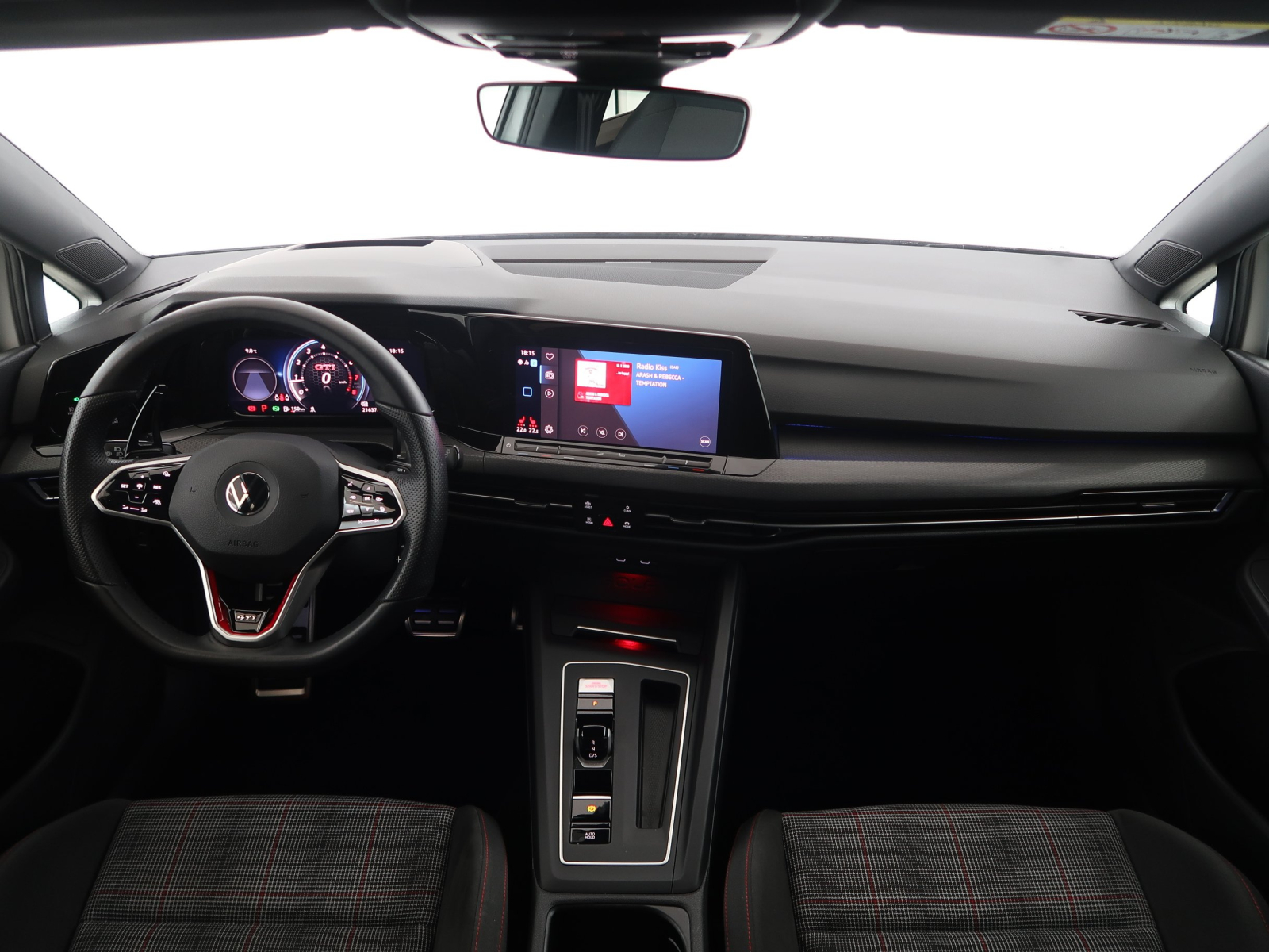 Volkswagen Golf - 2021