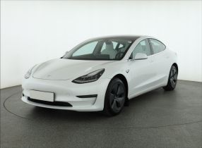 Tesla Model 3 - 2020