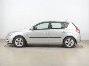 Kia Ceed - 2011