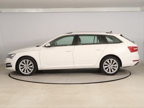 Skoda Superb - 2019