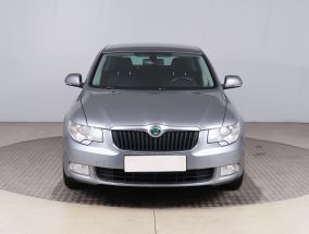 Škoda Superb - 2011