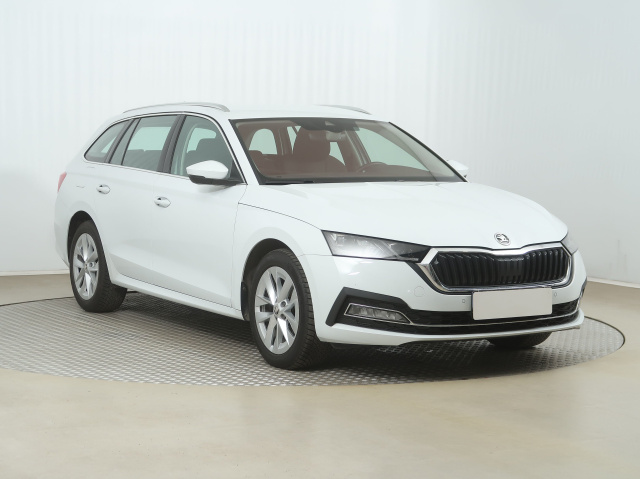 Skoda Octavia 2023