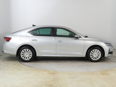 Škoda Octavia - 2025