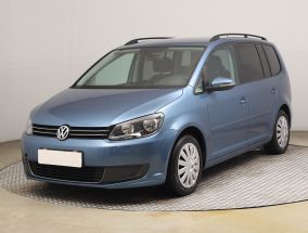 Volkswagen Touran - 2013