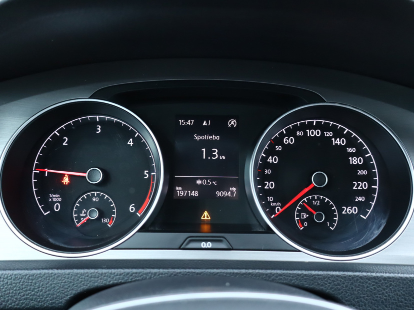 Volkswagen Golf, 2015