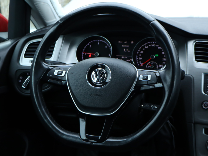 Volkswagen Golf, 2015
