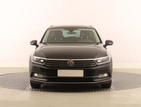 Volkswagen Passat - 2016