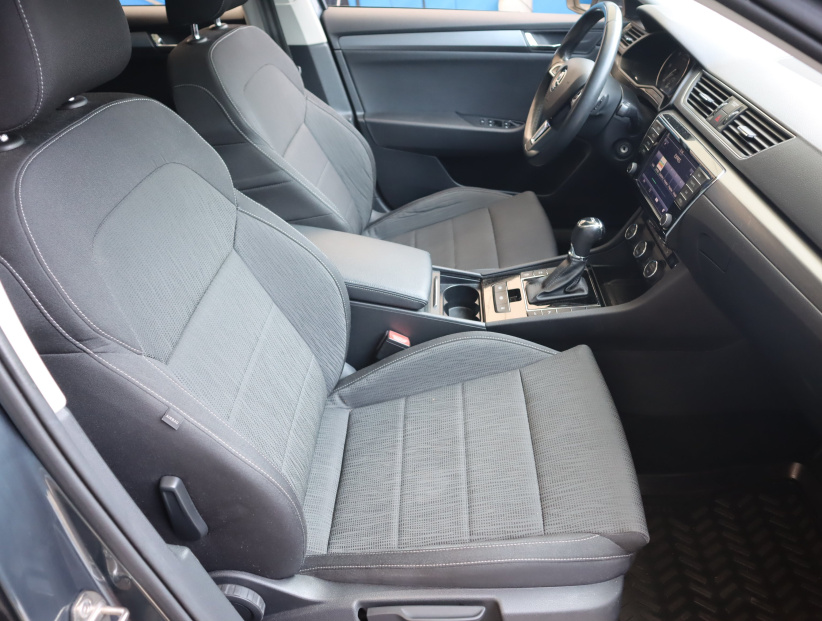 Škoda Superb, 2016