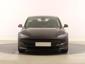 Tesla Model 3 - 2024